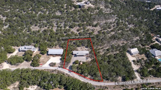 416 Canyon Oaks Dr. Concan, TX 78838