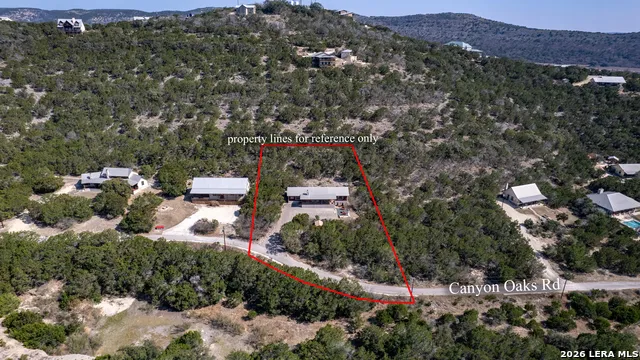 416 Canyon Oaks Dr. Concan, TX 78838