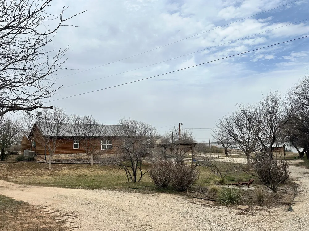 11001 W Lake Road Abilene, TX 79601