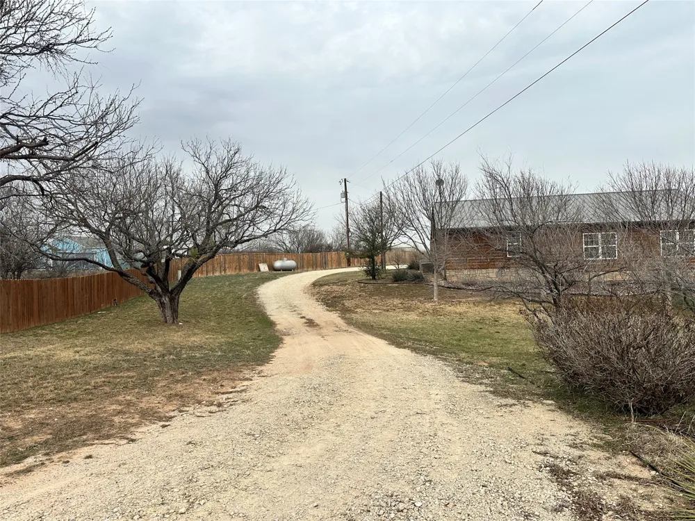 11001 W Lake Road Abilene, TX 79601