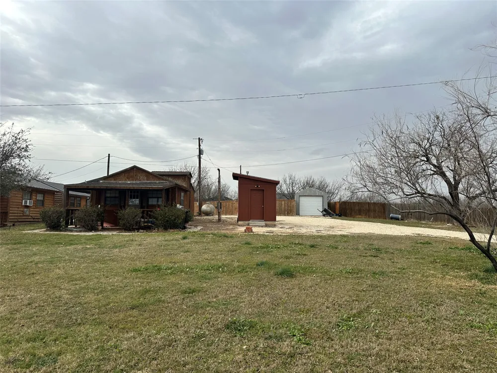 11001 W Lake Road Abilene, TX 79601