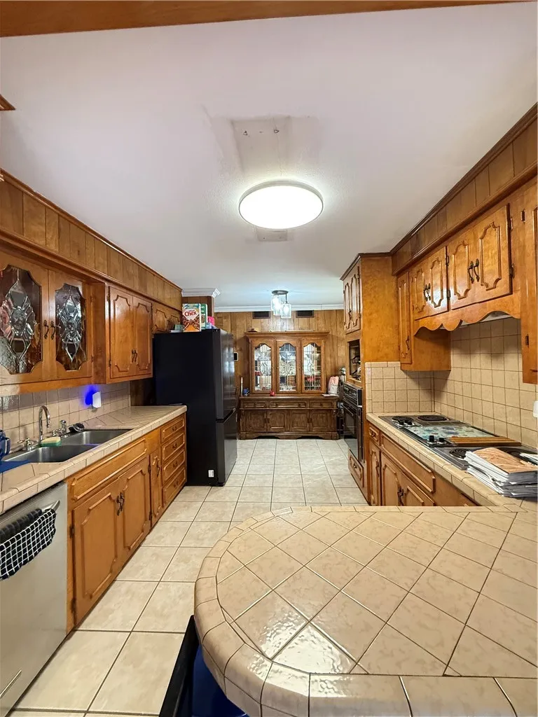 1603 Pena Street Alice, TX 78332