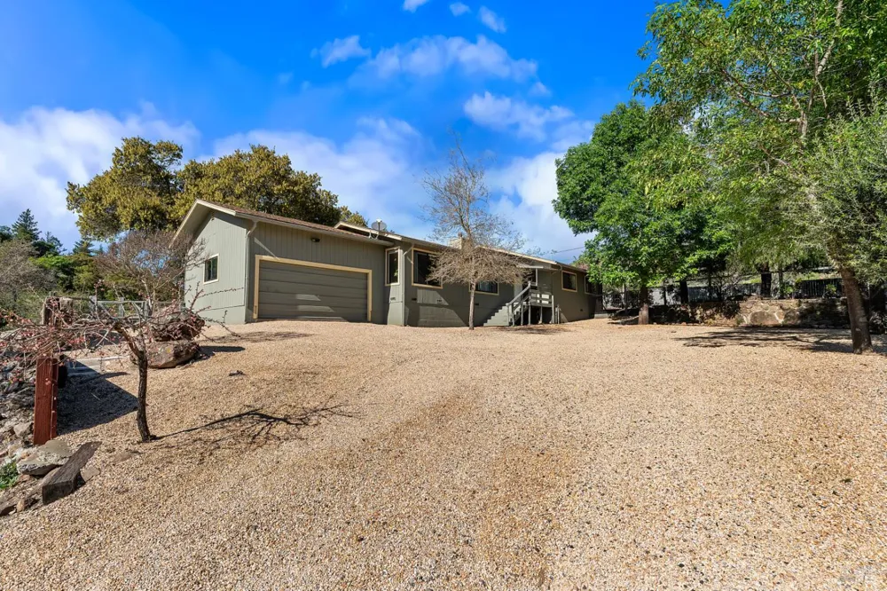 807 Deer Park Road St. Helena, CA 94574