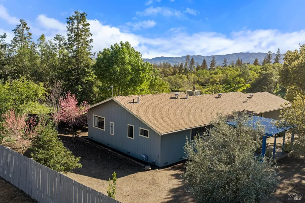 807 Deer Park Road St. Helena, CA 94574