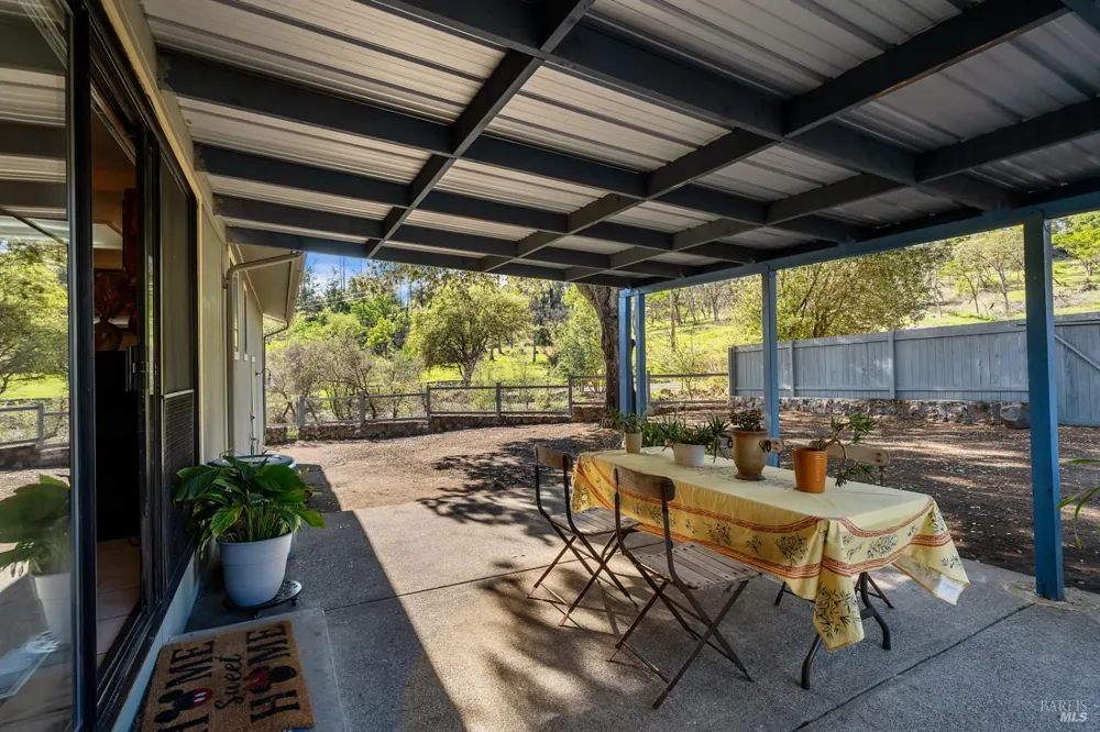 807 Deer Park Road St. Helena, CA 94574