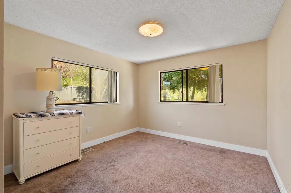 807 Deer Park Road St. Helena, CA 94574