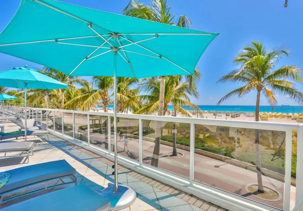 100 Lincoln Rd #728 Miami Beach, FL 33139