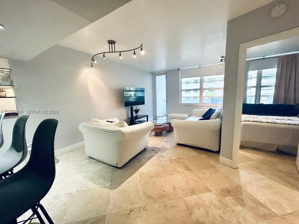 100 Lincoln Rd #728 Miami Beach, FL 33139