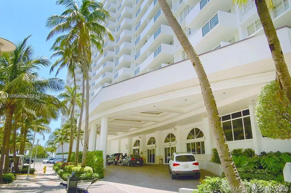 100 Lincoln Rd #728 Miami Beach, FL 33139