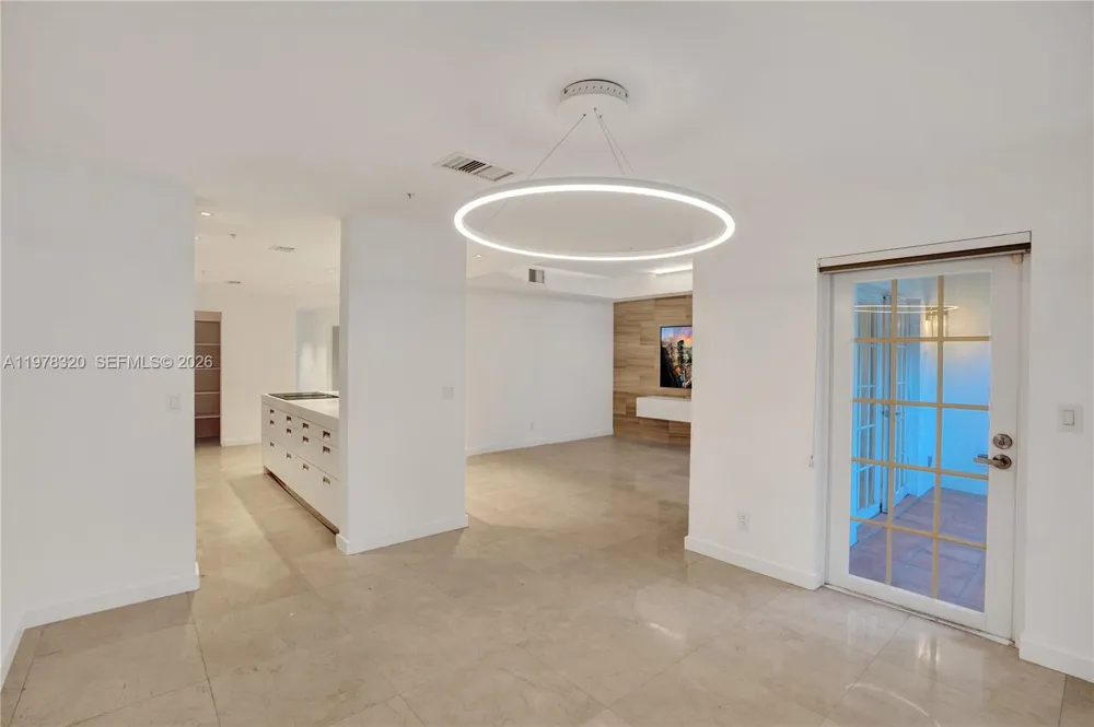 1415 Sunset Harbour Dr #202 Miami Beach, FL 33139