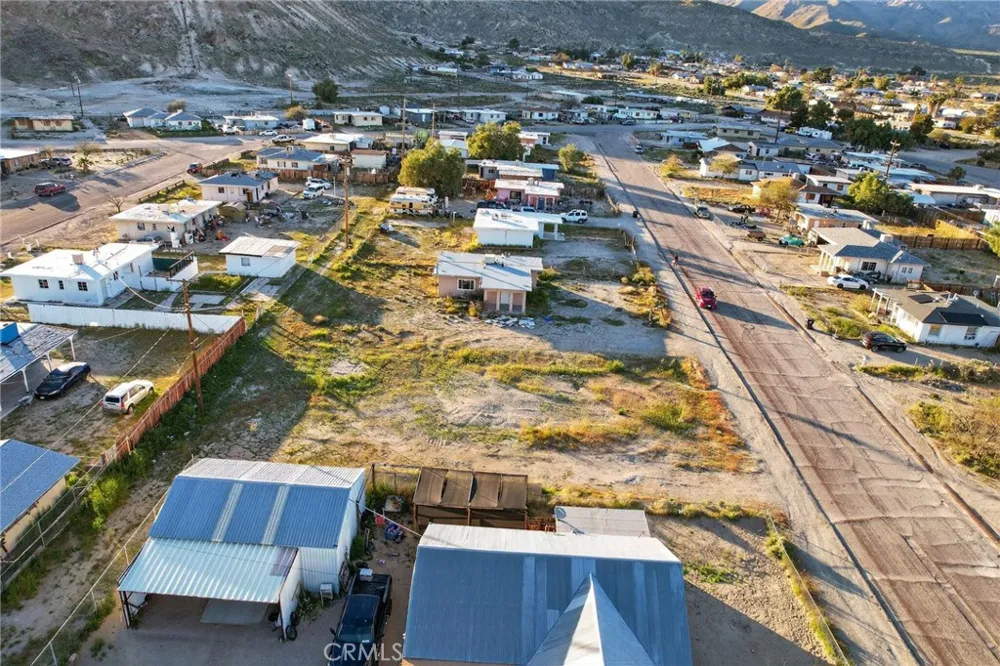 13797 Sutter St Trona, CA 93562