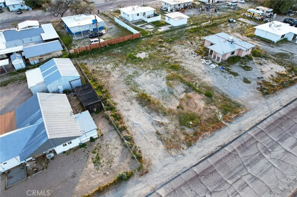 13797 Sutter St Trona, CA 93562