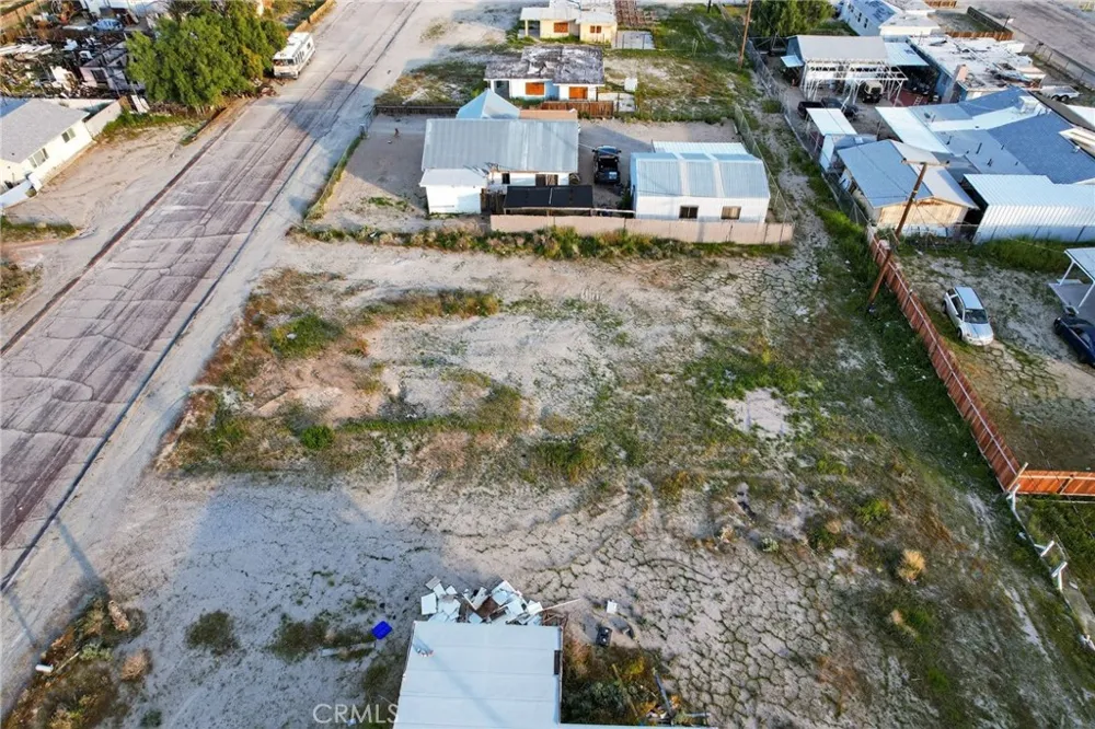 13797 Sutter St Trona, CA 93562