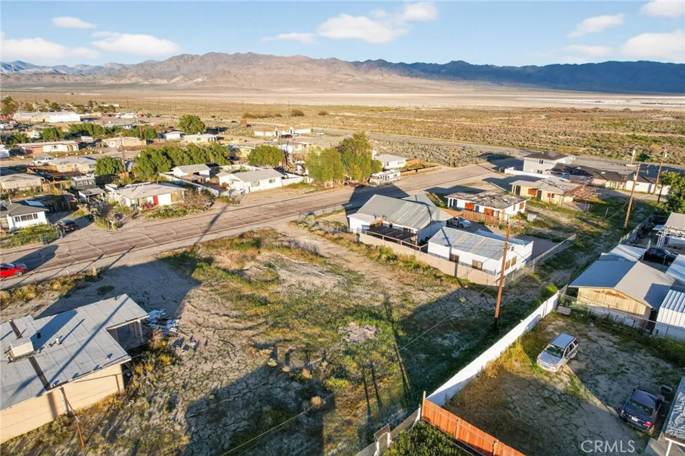13797 Sutter St Trona, CA 93562
