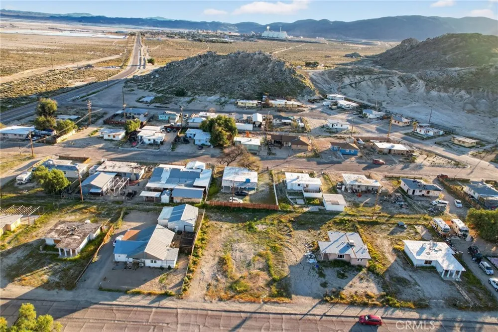 13797 Sutter St Trona, CA 93562