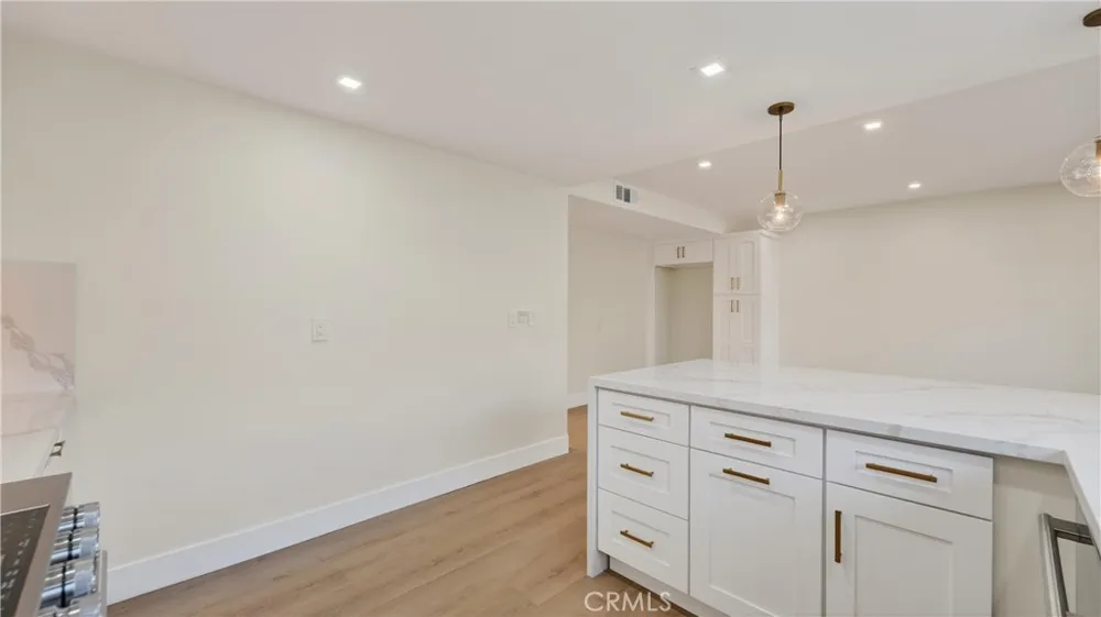 19282 Torreypines Huntington Beach, CA 92648
