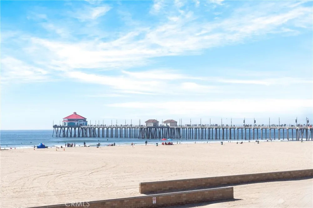19282 Torreypines Huntington Beach, CA 92648