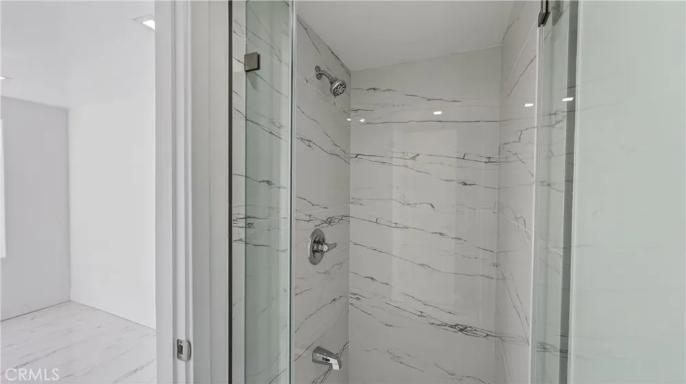 19282 Torreypines Huntington Beach, CA 92648