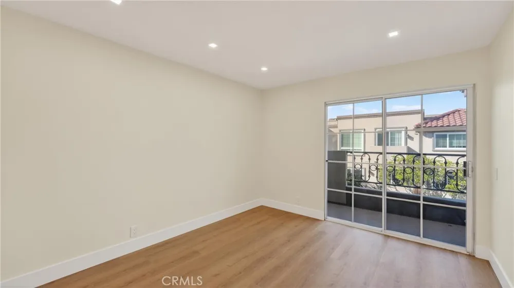19282 Torreypines Huntington Beach, CA 92648
