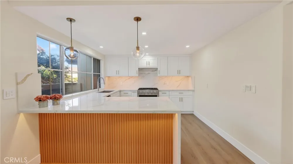 19282 Torreypines Huntington Beach, CA 92648