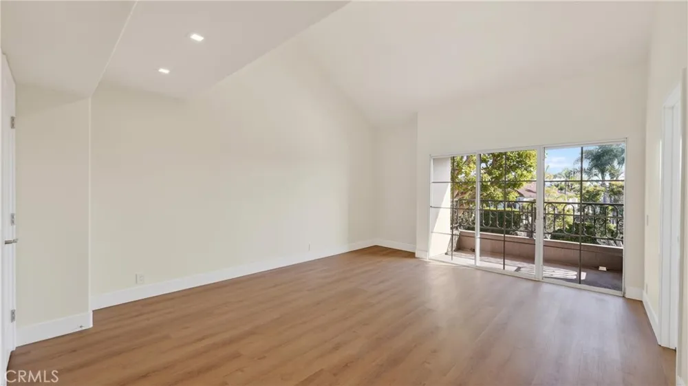 19282 Torreypines Huntington Beach, CA 92648