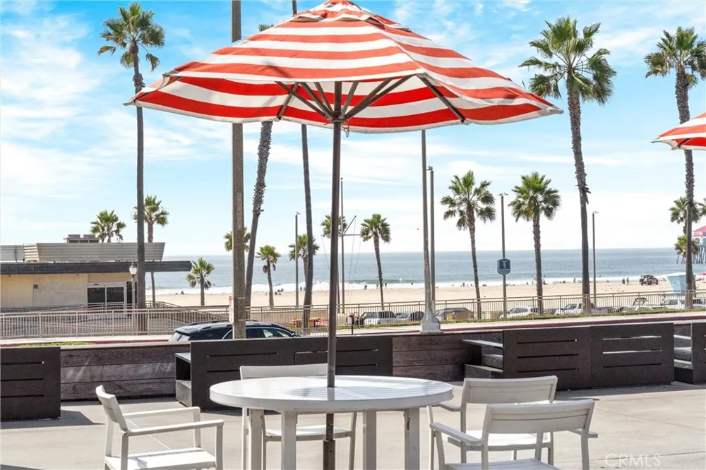 19282 Torreypines Huntington Beach, CA 92648