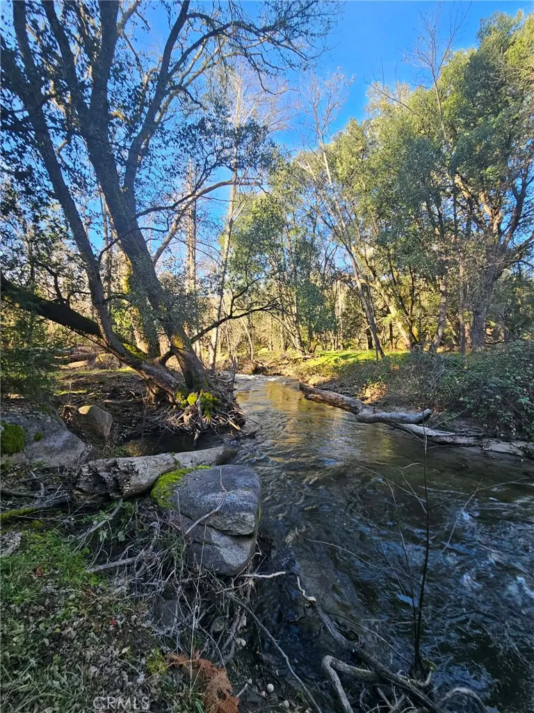 8 Road 225 North Fork, CA 93643