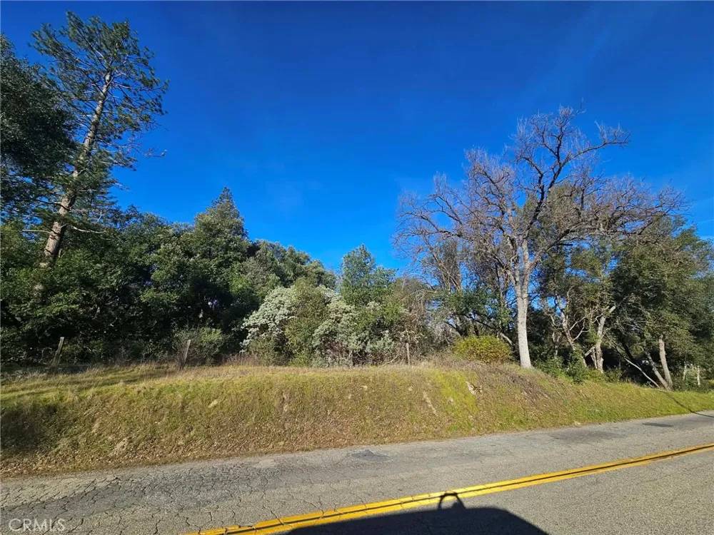 8 Road 225 North Fork, CA 93643