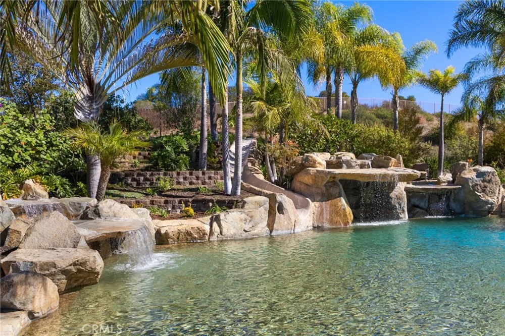 18795 Heritage Poway, CA 92064