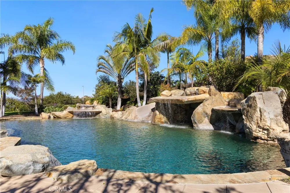18795 Heritage Poway, CA 92064