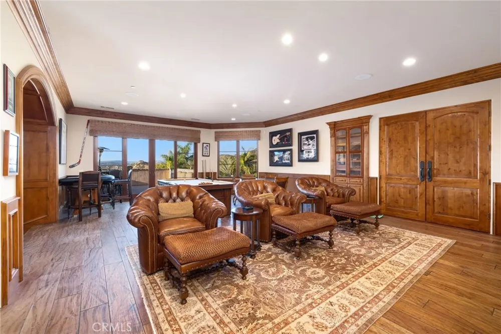 18795 Heritage Poway, CA 92064