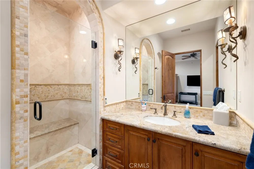 18795 Heritage Poway, CA 92064