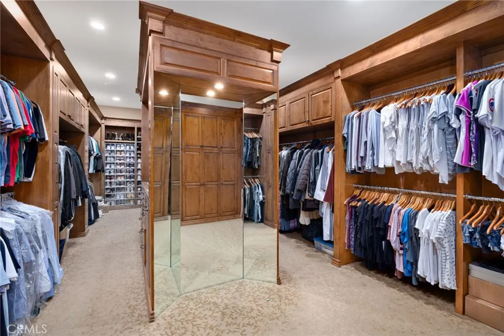 18795 Heritage Poway, CA 92064