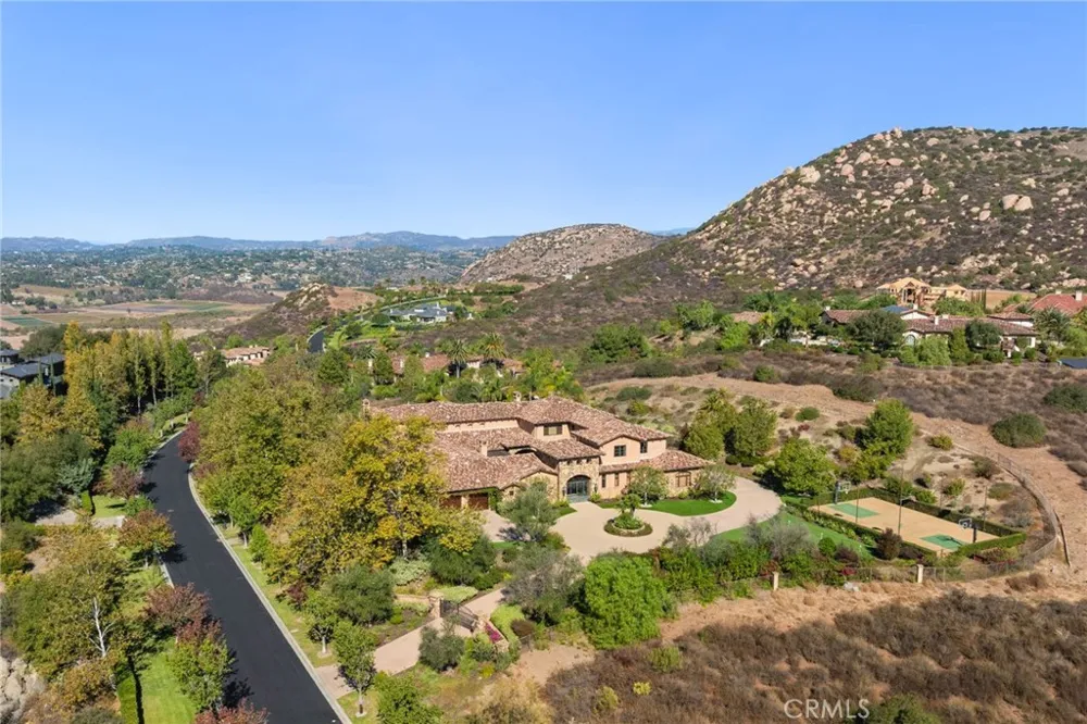 18795 Heritage Poway, CA 92064
