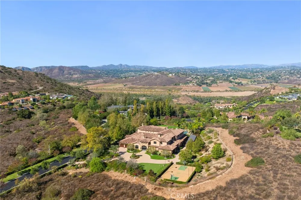 18795 Heritage Poway, CA 92064