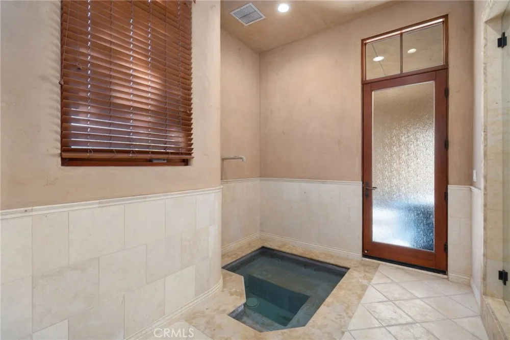 18795 Heritage Poway, CA 92064