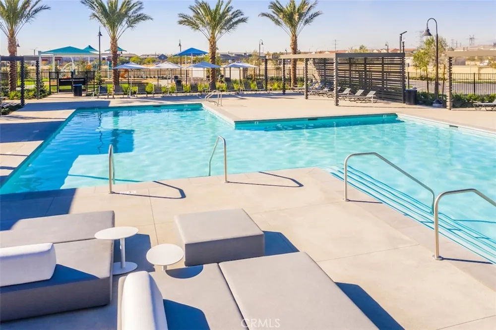 4193 S S. LIMECREST PASEO #51 Ontario, CA 91761