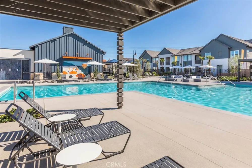 4193 S S. LIMECREST PASEO #51 Ontario, CA 91761