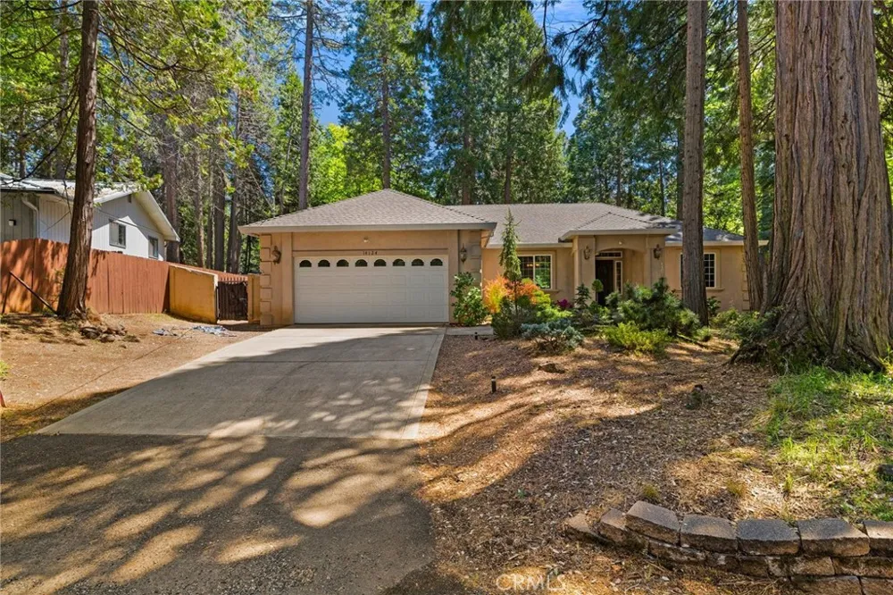 14124 Rollins Court Magalia, CA 95954