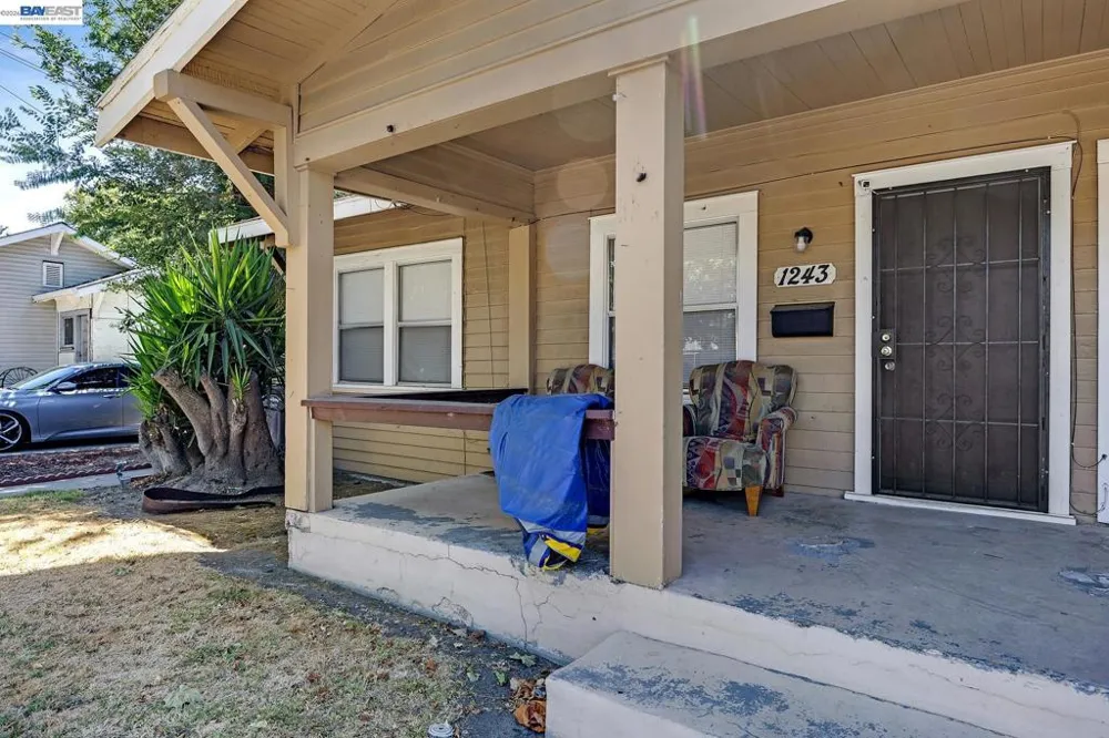 1243 Parker Ave Tracy, CA 95376