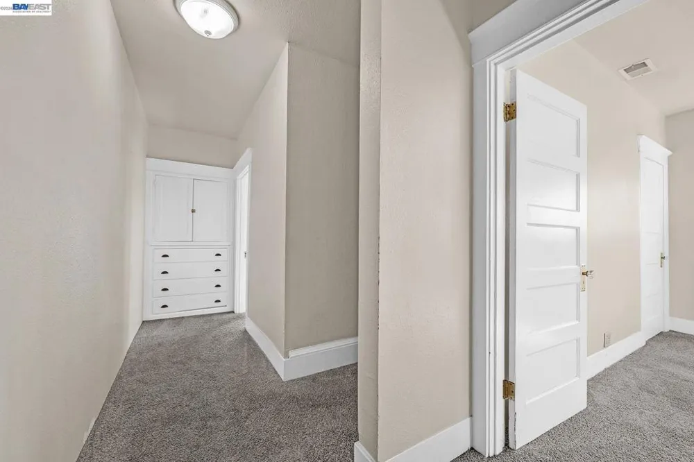 1243 Parker Ave Tracy, CA 95376