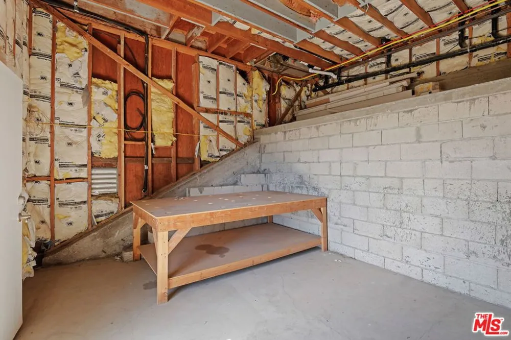 2919 Kenmore Place Santa Barbara, CA 93105