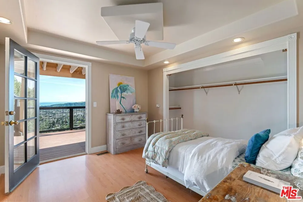 2919 Kenmore Place Santa Barbara, CA 93105
