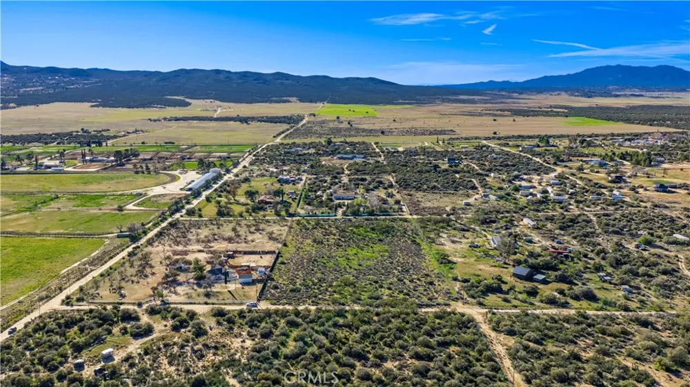 1 Apple Road Anza, CA 92539