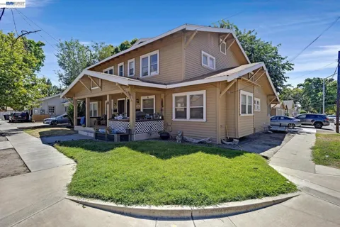 1245 Parker Ave