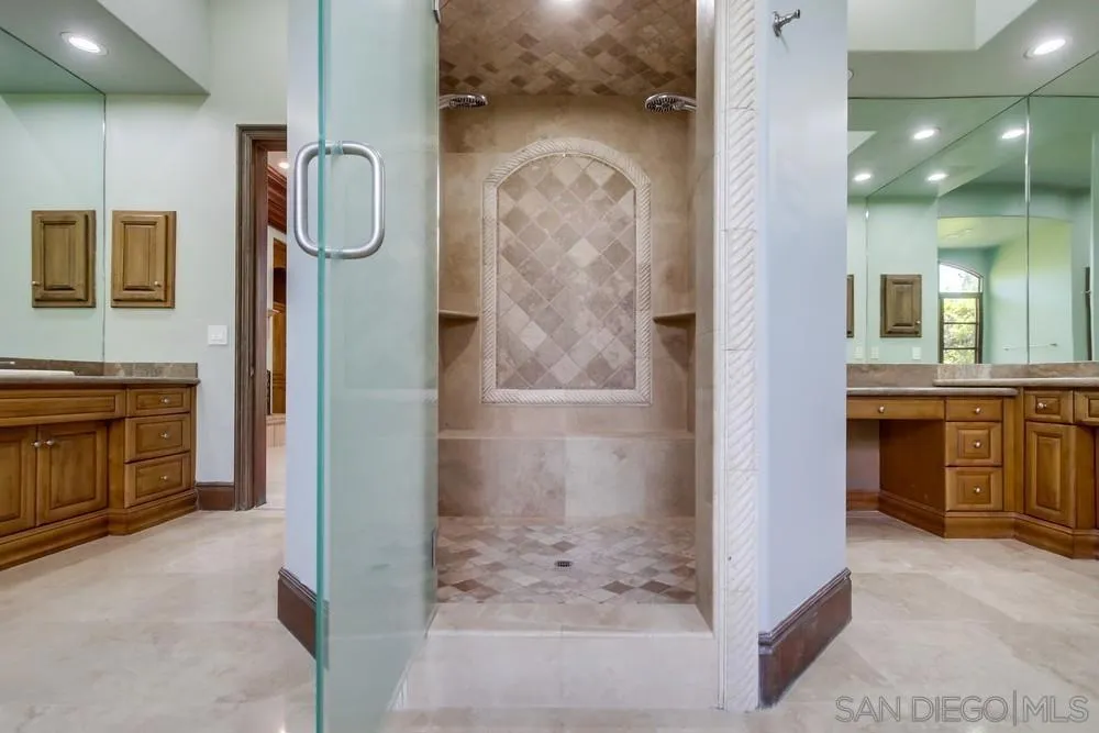 14175 Biscayne Pl Poway, CA 92064