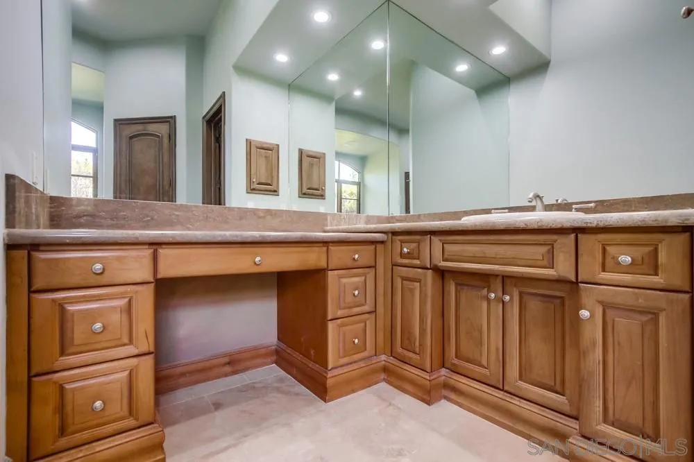 14175 Biscayne Pl Poway, CA 92064