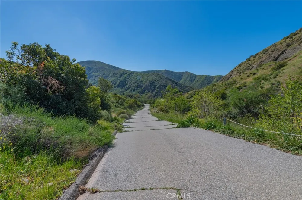 28741 Williams Canyon Rd. Silverado Canyon, CA 92676