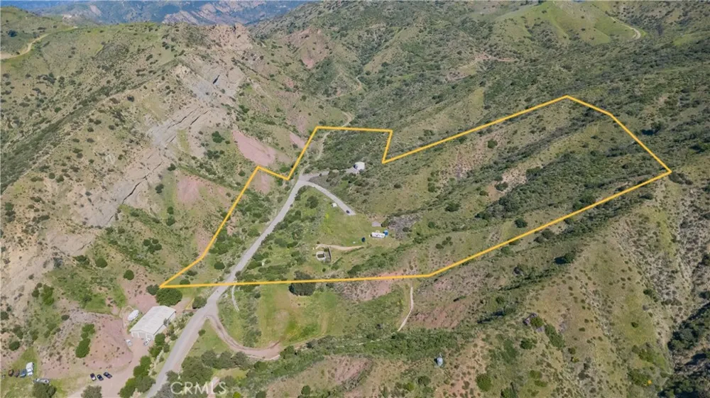 28741 Williams Canyon Rd. Silverado Canyon, CA 92676