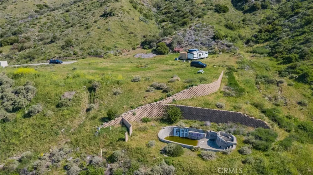 28741 Williams Canyon Rd. Silverado Canyon, CA 92676